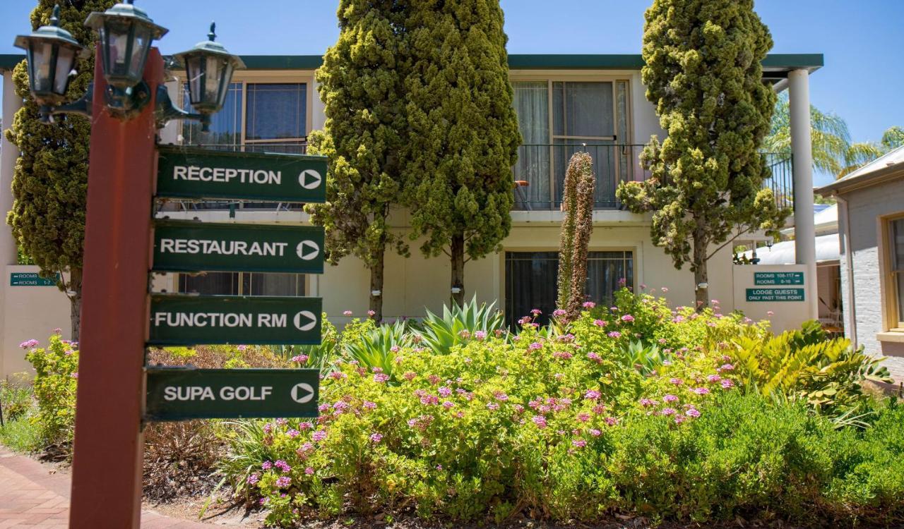 Swan Valley Oasis Resort Henley Brook Exterior photo