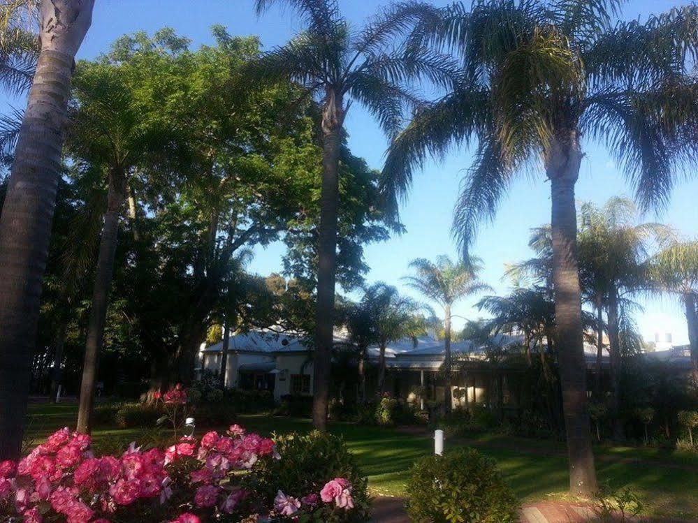Swan Valley Oasis Resort Henley Brook Exterior photo