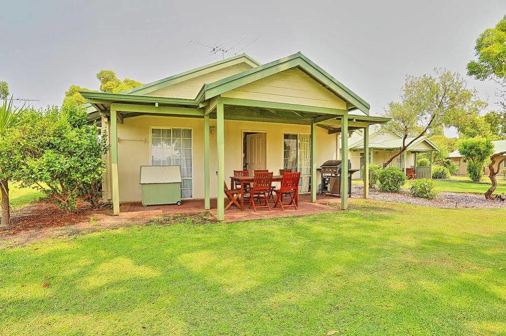 Swan Valley Oasis Resort Henley Brook Exterior photo